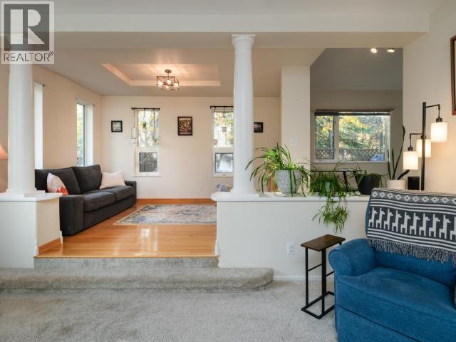 50 THOMPSON ROAD - Image 10