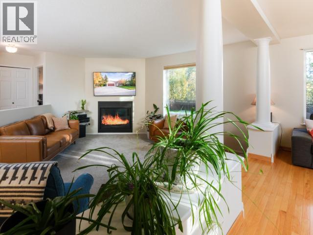 50 THOMPSON ROAD - 11