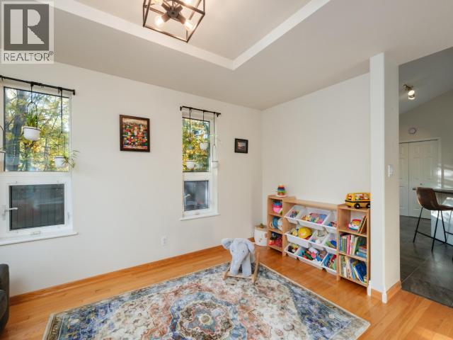 50 THOMPSON ROAD - Image 12