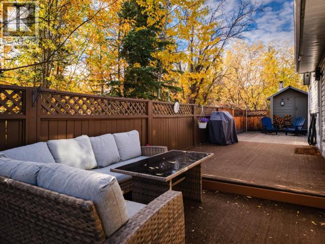 50 THOMPSON ROAD - 21