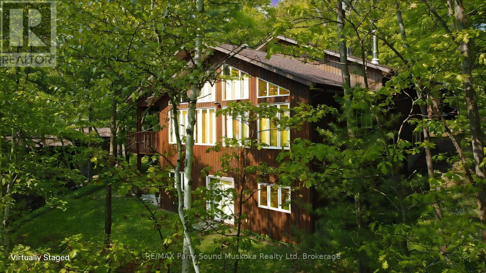 Property for sale at 38 SHEBESHEKONG ESTATES ROAD S