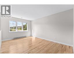 Living room - 237 Glencairn Drive, Moncton, NB E1G5G7 Photo 6