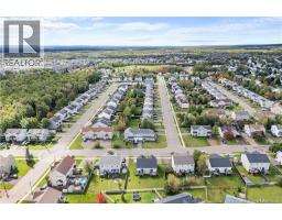 237 Glencairn Drive, photo 3
