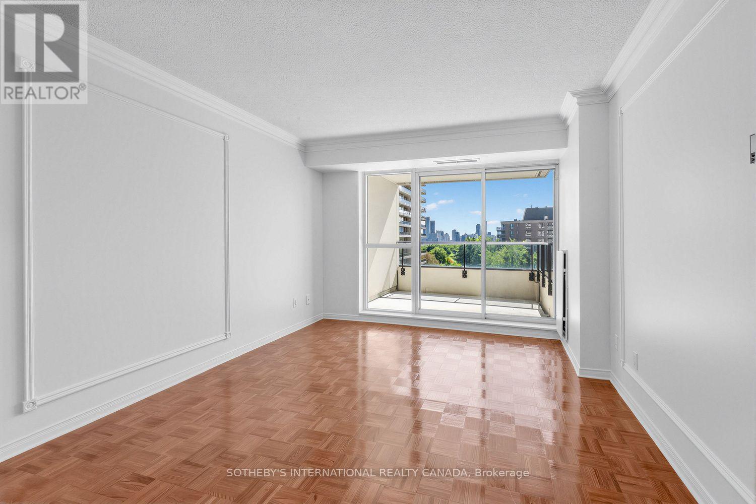 #704 38 AVOCA AVENUE - 9