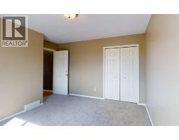A,b, 10761 73 Avenue, Grande Prairie, AB T8W2T5 Photo 17