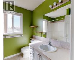 A,b, 10761 73 Avenue, Grande Prairie, AB T8W2T5 Photo 14