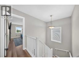 3pc Bathroom - 251 Hillcrest Circle Sw, Airdrie, AB T4B0Y6 Photo 10