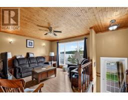 9 Bunyans Cove Road thumbnail 22