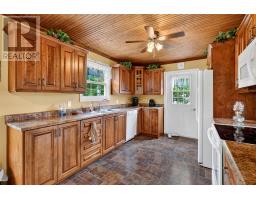 9 Bunyans Cove Road thumbnail 29