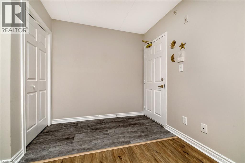 Photo of 1421 WALKERS Line Unit# 205