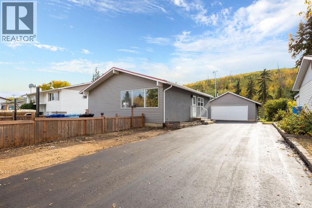 67 Alberta Drive, Fort McMurray