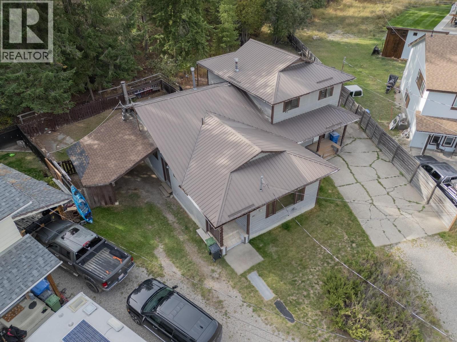 41 of 49 - 281 Kimbrook Crescent