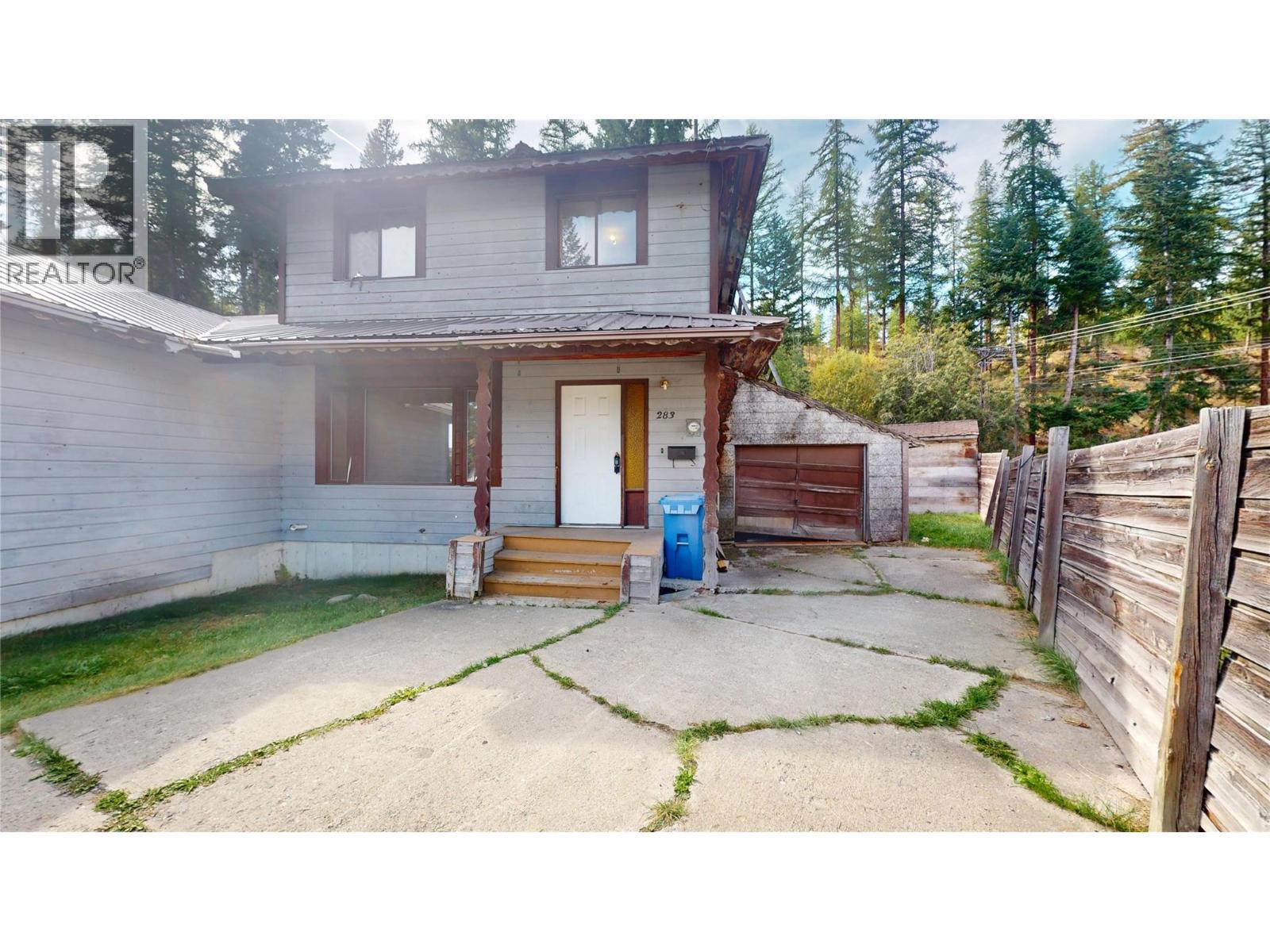 4 of 44 - 283 Kimbrook Crescent