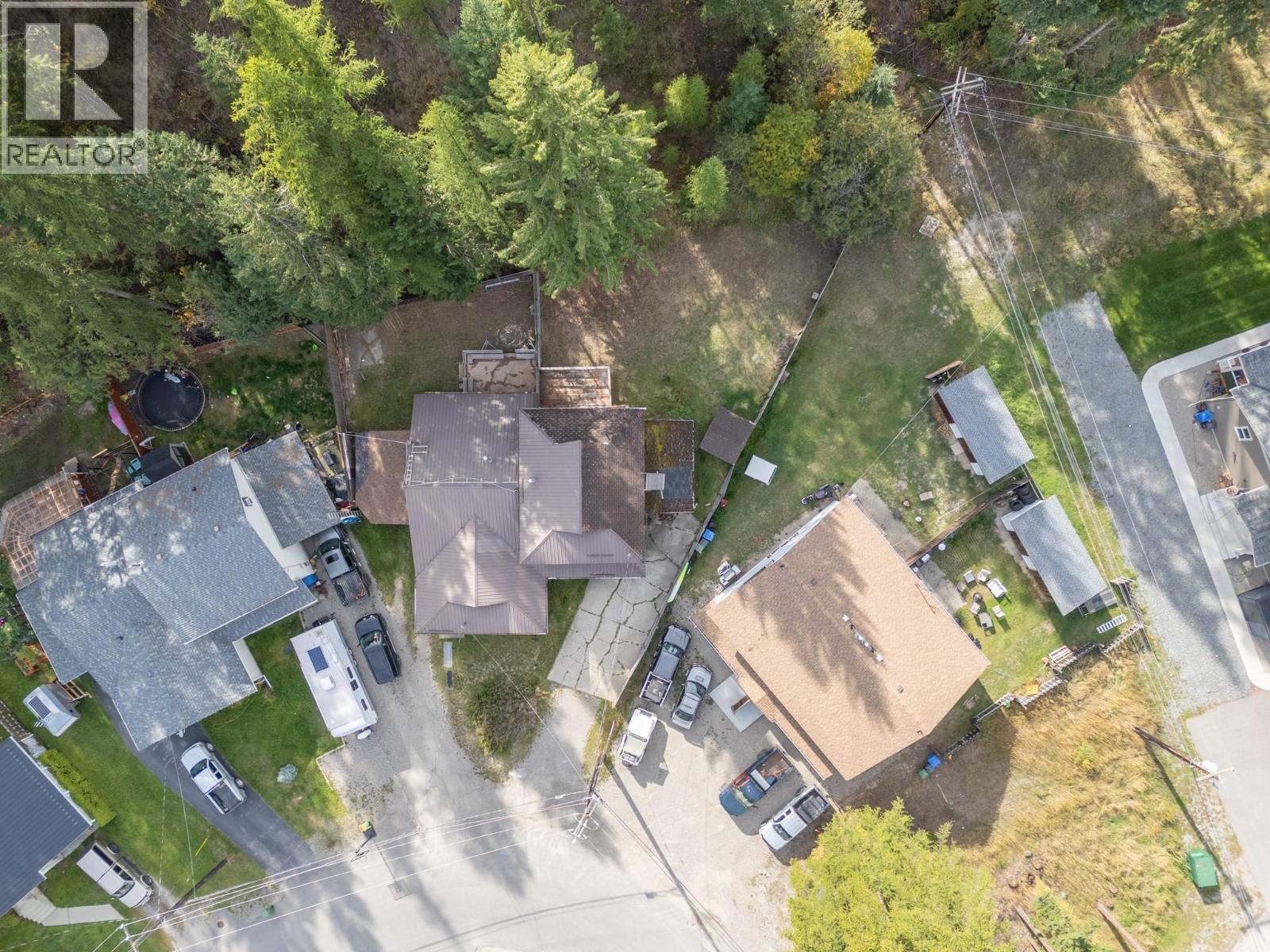 41 of 44 - 283 Kimbrook Crescent