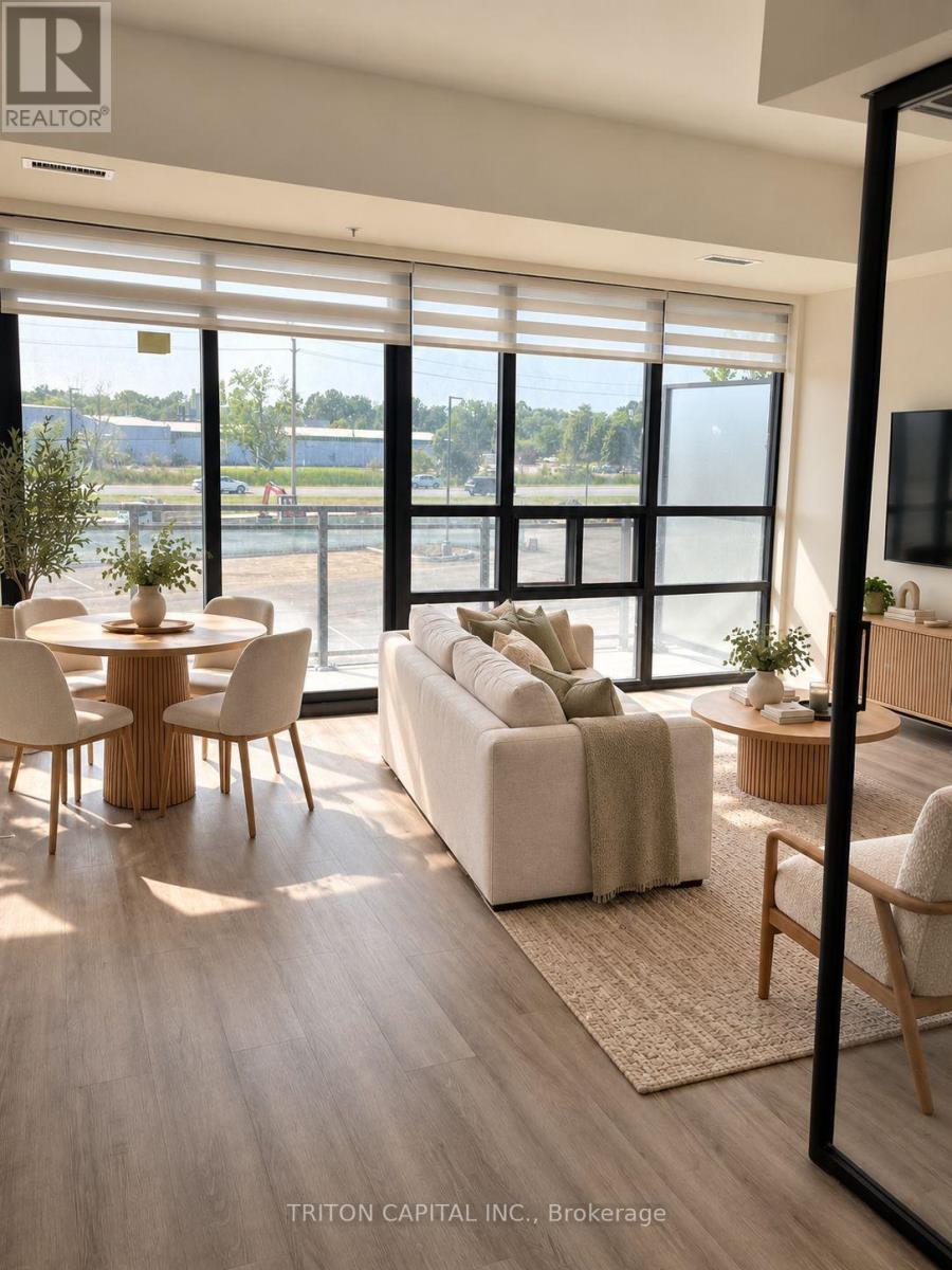 #206 350 Prince Charles Drive South, Welland (Broadway), Ontario, L3C5A6, Welland (Broadway), Ontario — photo 4 of 5