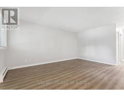 4 - 2344 Queensway Drive, Burlington, ON L7R3T3 Photo 18