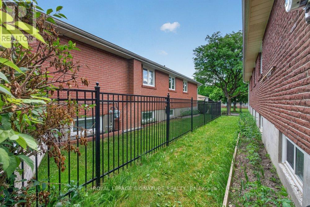 Photo of 439 GINGER DOWNS