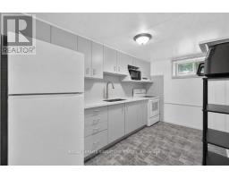 439 Ginger Downs, Mississauga, ON L5A3A8 Photo 35