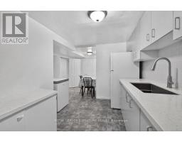 439 Ginger Downs, Mississauga, ON L5A3A8 Photo 37