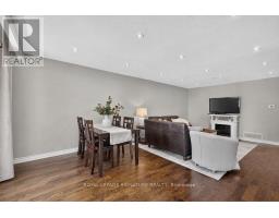 Dining room - 439 Ginger Downs, Mississauga, ON L5A3A8 Photo 6