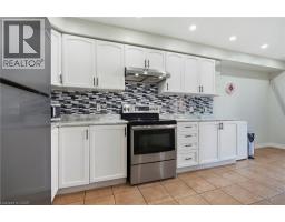 4pc Bathroom - 31 Peachwood Crescent, Stoney Creek, ON L8E5Z7 Photo 13