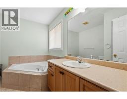 31 Peachwood Crescent, Stoney Creek, ON L8E5Z7 Photo 25