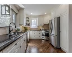 Kitchen - 911 Lasalle Park Road, Burlington, ON L7T1M6 Photo 11