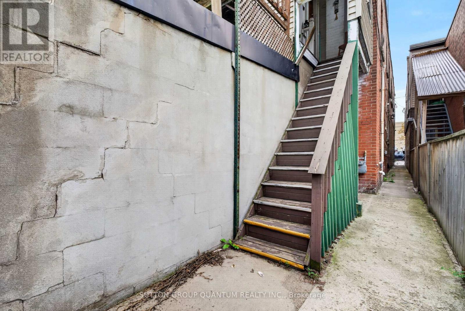 689 BARTON STREET E, Hamilton (Stipley) — photo 25