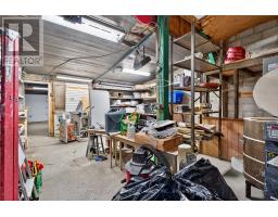 689 Barton Street E, Hamilton, ON L8L3A5 Photo 32