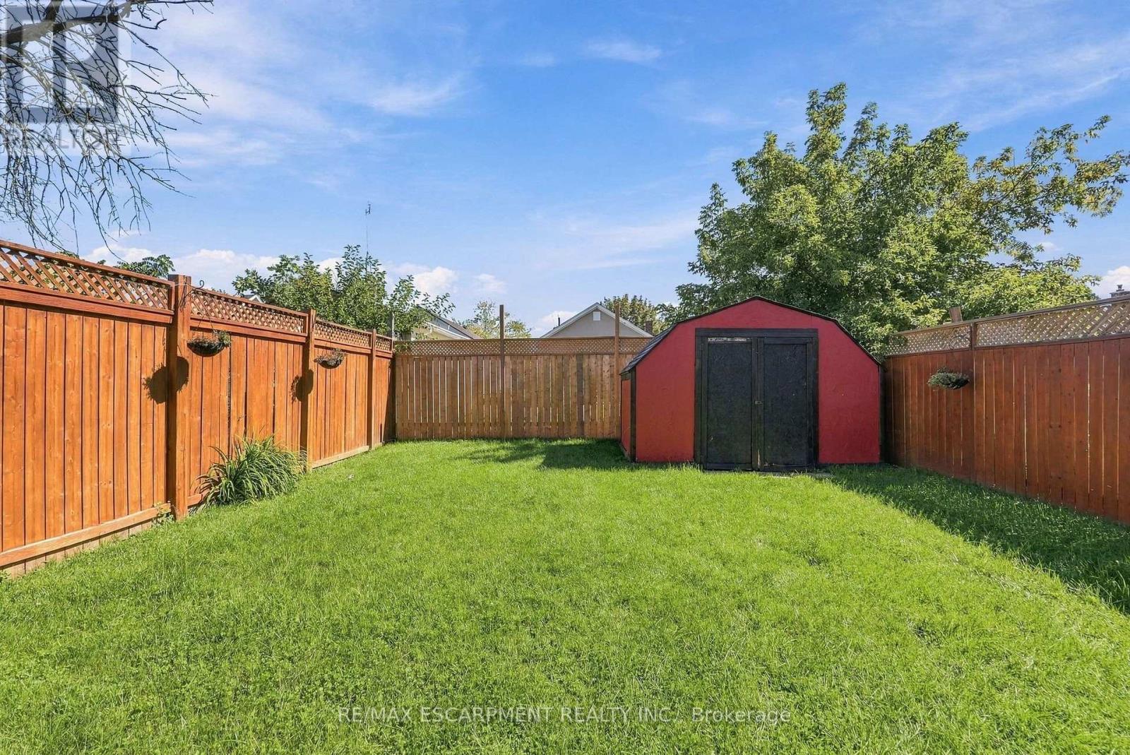 34 GRANTHAM AVENUE S - Image 45