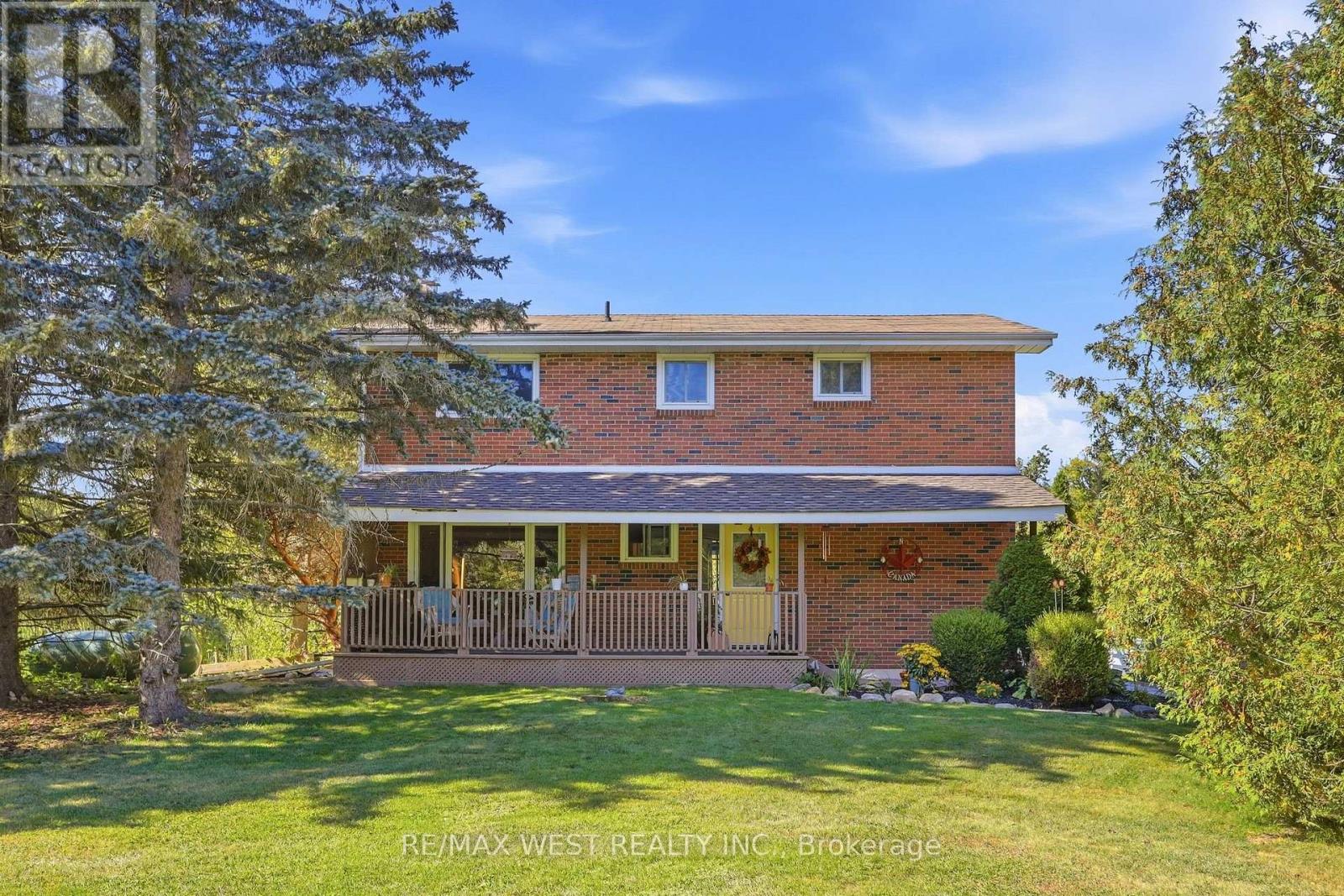 9244 Halton Erin Townline, Erin, Ontario, L7J2L8, Erin, Ontario — photo 3 of 5