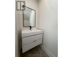 210 Ellis Avenue, St  Catharines, ON L2P0G9 Photo 7