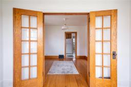 1087 Dominion Street, Winnipeg, MB R3E2P3 Photo 16