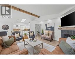 5pc Bathroom - 75 Valley Brook Circle Nw, Calgary, AB T3B5S2 Photo 8