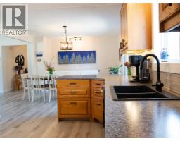 1669 Hiob Road, Revelstoke, BC V0E2S0 Photo 16