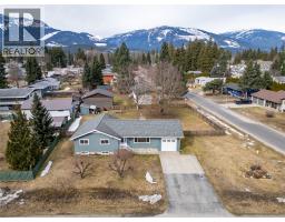 1669 Hiob Road, Revelstoke, BC V0E2S0 Photo 32