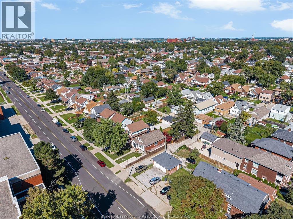 1174 PARENT AVE - Image 27