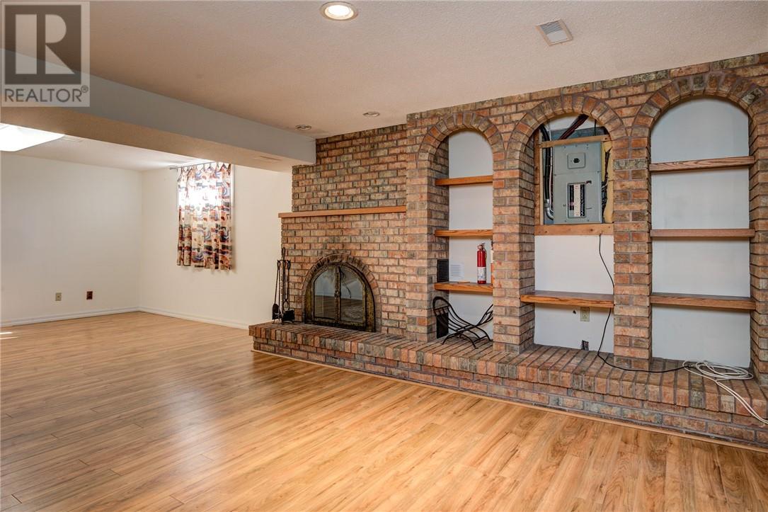 890 Auger Avenue - 20