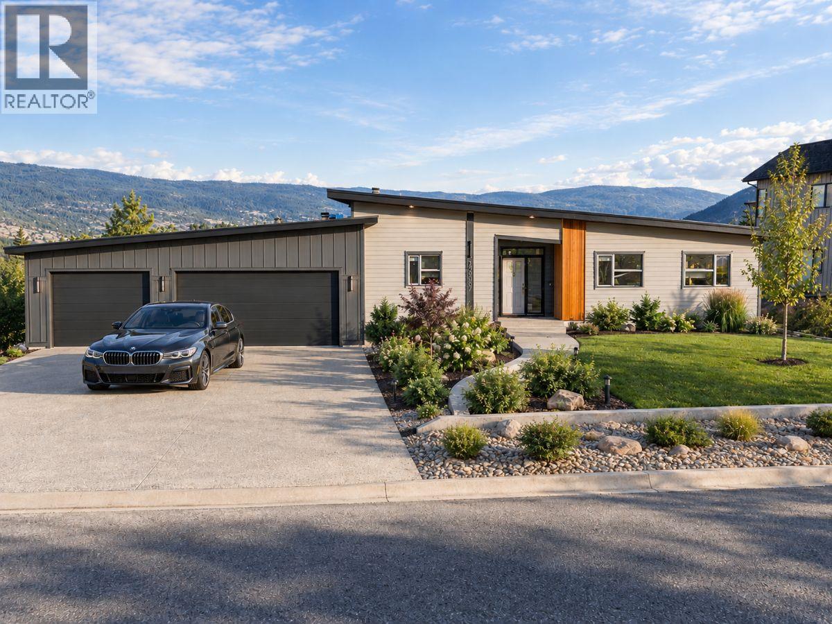 17587 Sanborn Street, Summerland