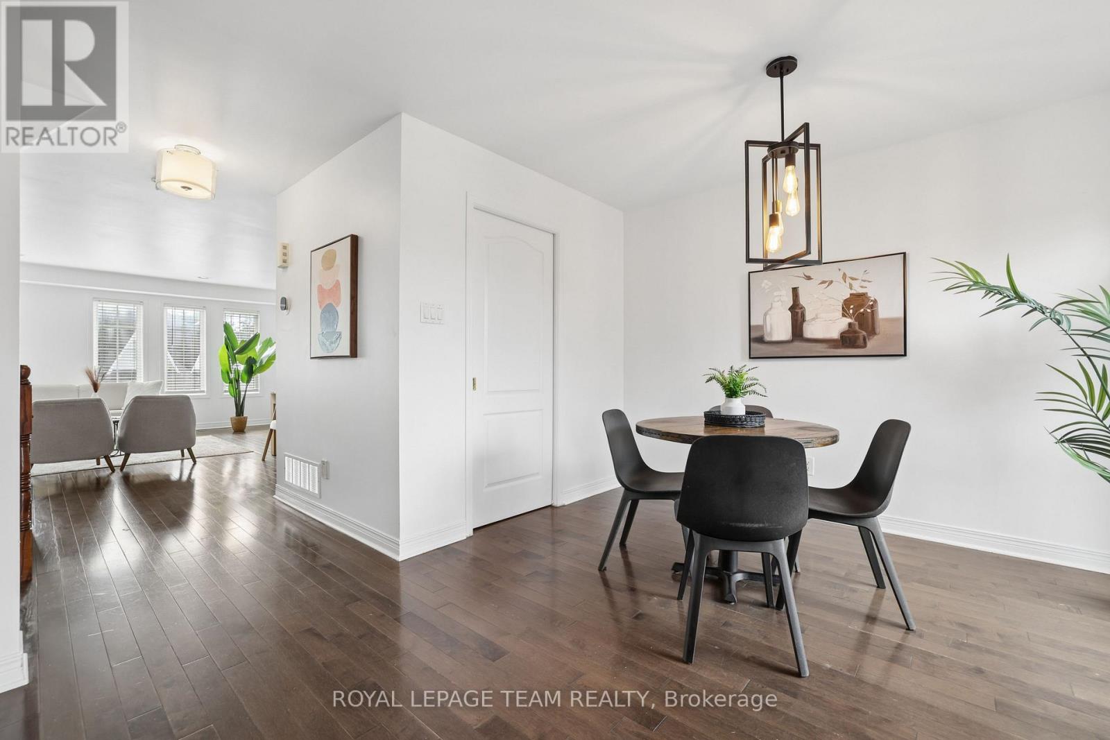 19 GREAT OAK PRIVATE - Image 20