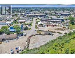 5145 Dumouchelle Street, Tecumseh, ON N9A6J3 Photo 32