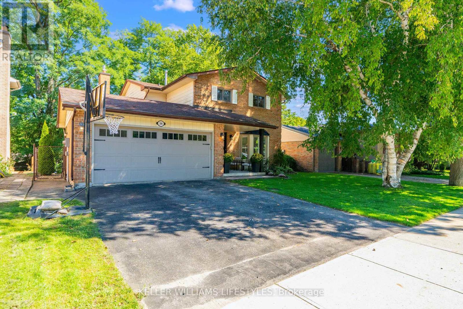 586 GRAND VIEW AVENUE