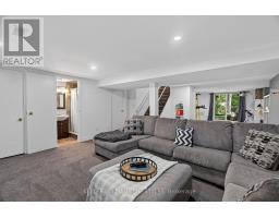 586 Grand View Avenue, London South, ON N6K3G5 Photo 36