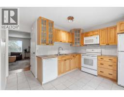 Bedroom - 12, 800 Bowcroft Place, Cochrane, AB T4C1B9 Photo 6
