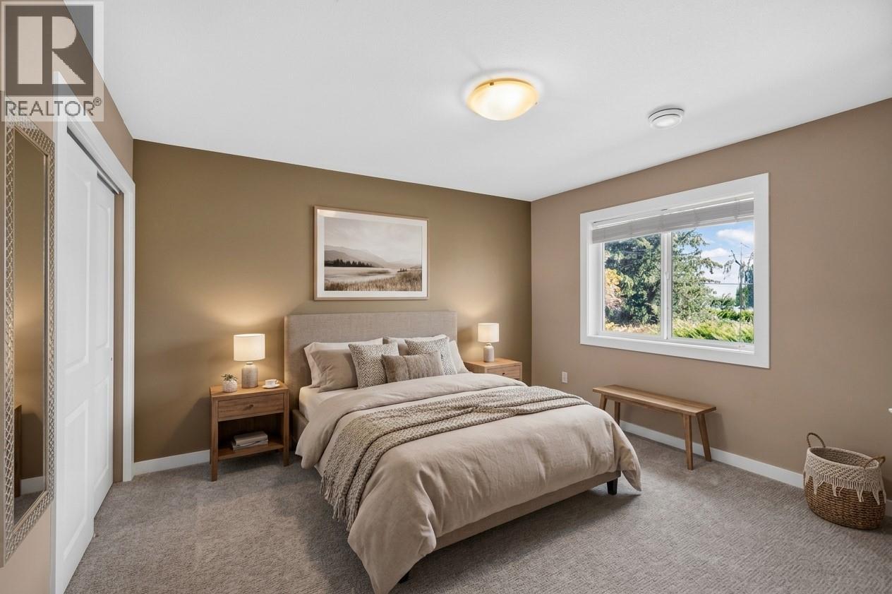 220 West Bench Drive, Penticton