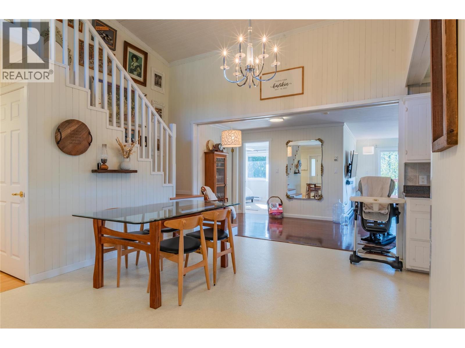 2396 NAULT Road - 11