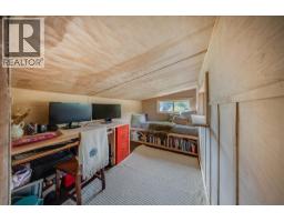 2396 Nault Road, Pass Creek, BC V1N4T5 Photo 32