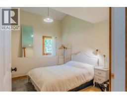 2396 Nault Road, Pass Creek, BC V1N4T5 Photo 56