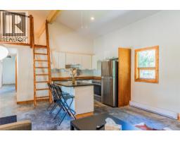 2396 Nault Road, Pass Creek, BC V1N4T5 Photo 50