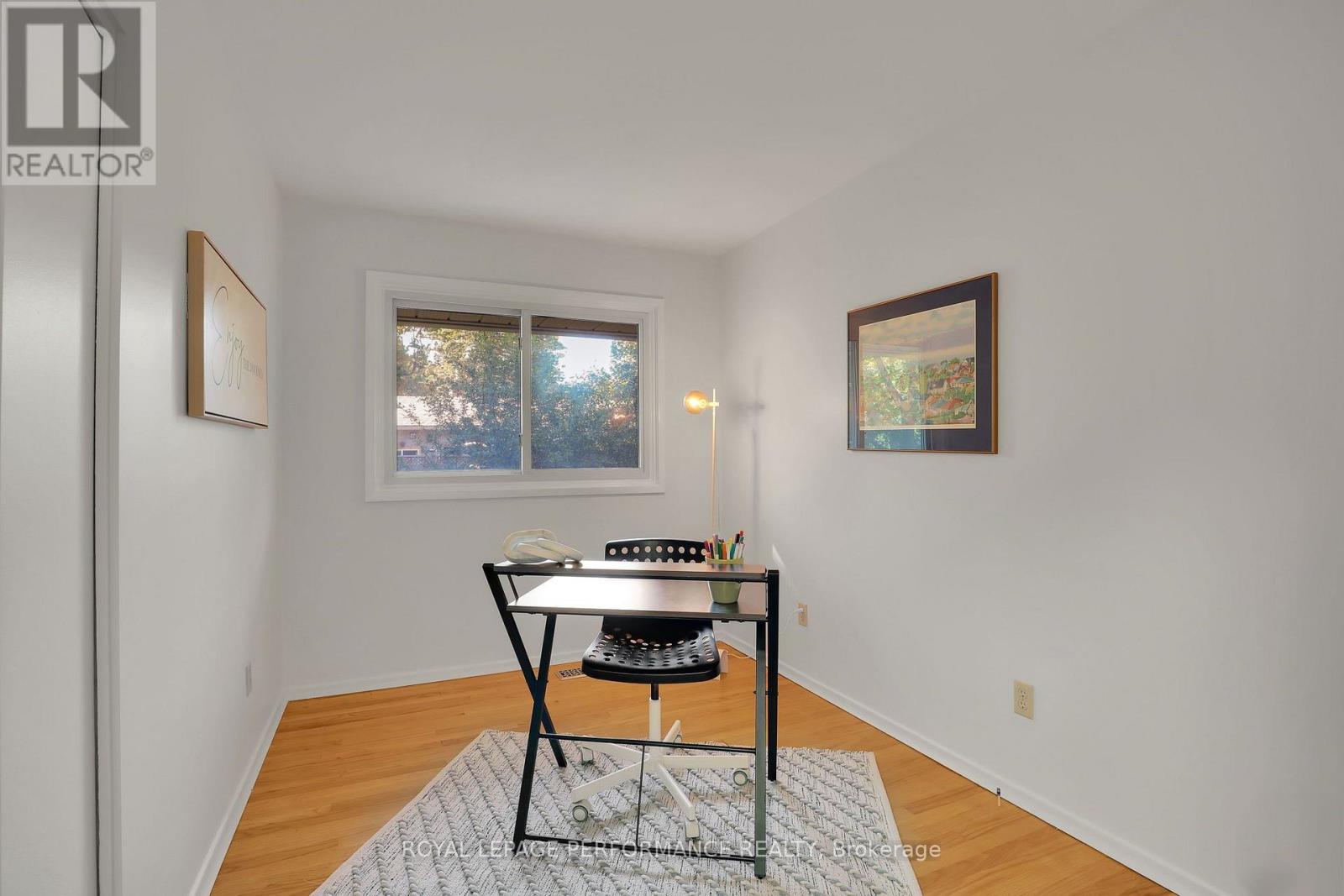 25 Thorncliff Place